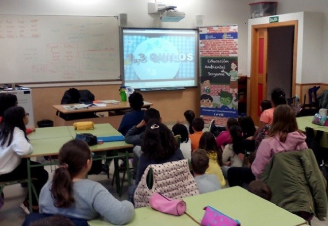 Sogama contribuye a la educación ambiental de los escolares de Teo