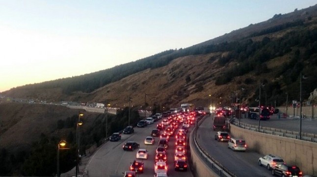 Es necesario un plan de movilidad para el entorno de Sierra Nevada