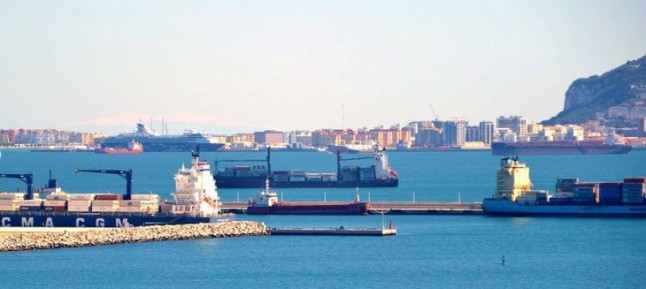 Se medirán las emisiones atmosféricas de los buques en el Estrecho de Gibraltar