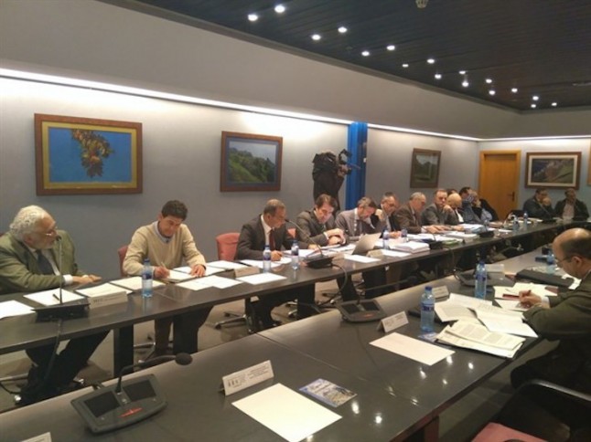 Regulando la población del lobo en el Parque Nacional Picos de Europa