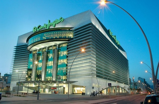 El Corte Inglés se retrata con el plástico