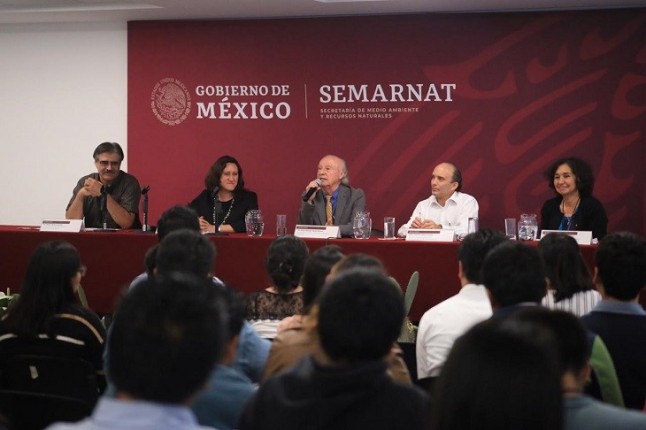 Titular de Semarnat pide a los jóvenes fortalecer su conciencia ecológica con conocimiento