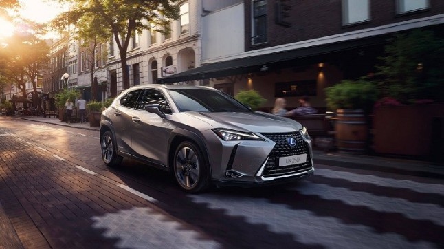 Lexus UX 250h