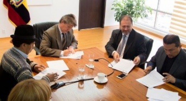 Acuerdo interministerial viabiliza competencias para mejorar uso de agua en riego parcelario