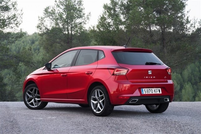 Seat lanza el nuevo Ibiza español híbrido de gas natural y gasolina
