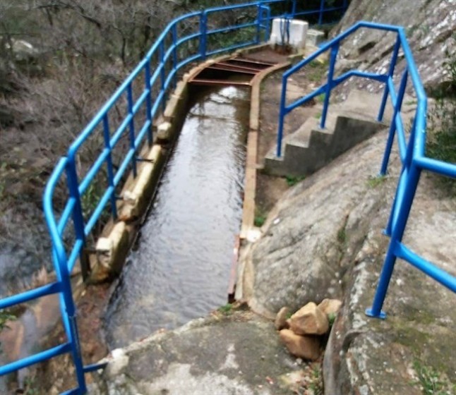 Ecologistas alertan de que Emalgesa está captando agua de la Garganta del Capitán del parque de Los Alcornocales