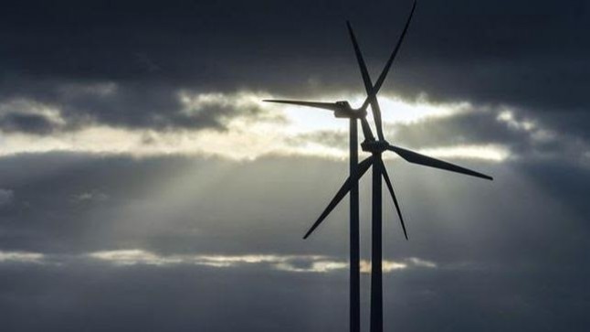 Empresas de Energías Renovables ‘loan’ la gestión de la Junta de Extremadura