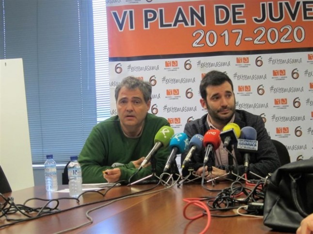 Jóvenes extremeños y portugueses entran en el programa de voluntariado ambiental Plantabosques