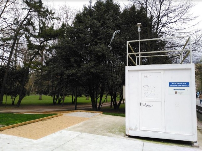 Anochece y se vuelve a disparar la contaminación en Gijon un 720% al Este