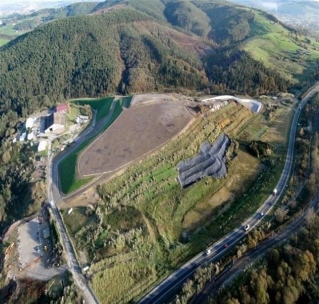 Clausura del vertedero del Mazo