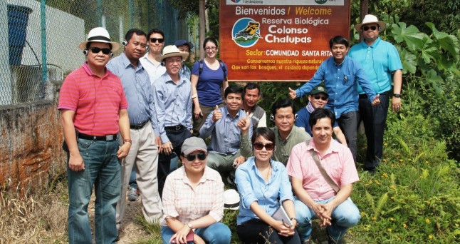Ecuador comparte experiencias exitosas en la implementación de REDD+ con la delegación del Gobierno de Camboya