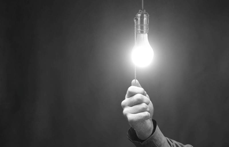 Cada hogar en España gasta de media 1.100 euros en energía