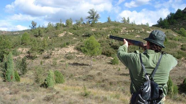 Los cazadores andaluces arrancan su aquelarre particular