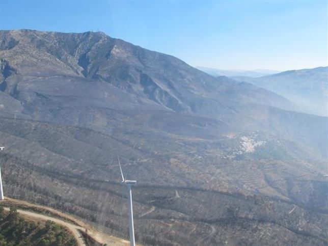 Primera estimación del Infoca. El incendio de Gualchos afecta a 2.000 hectáreas