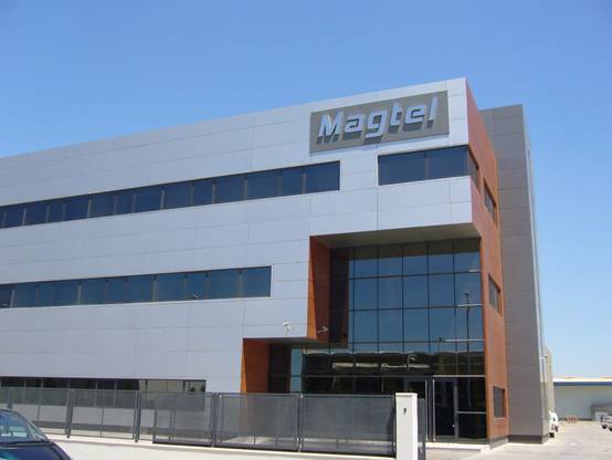 Innovador avances tecnológicos que mejoran notablemente la eficiencia de las plantas solares