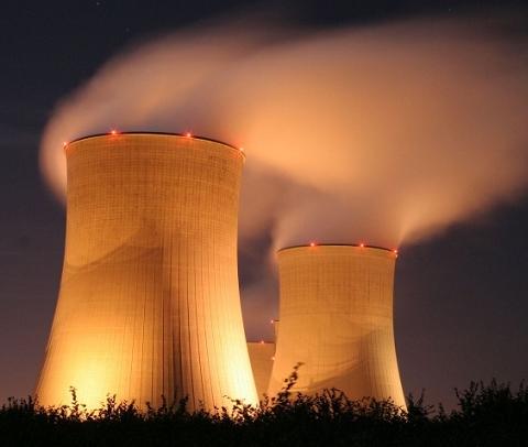 Un impuesto a nuclear e hidráulica permitiría recaudar hasta 1.300 millones