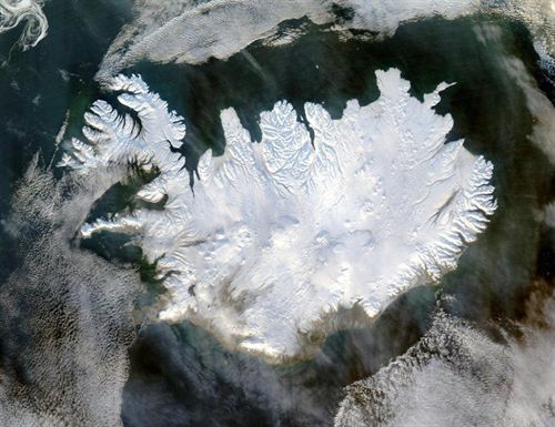 Europa vigila la erupción de Grímsvötn en Islandia