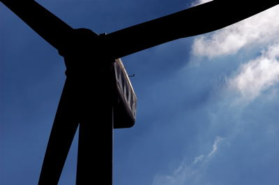 Cataluña. Se mantienen los avales para las renovables por la conexión a la red eléctrica