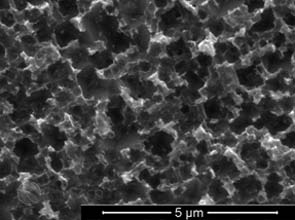 One-step chemical mix reduces reflectivity of silicon for better light absorption