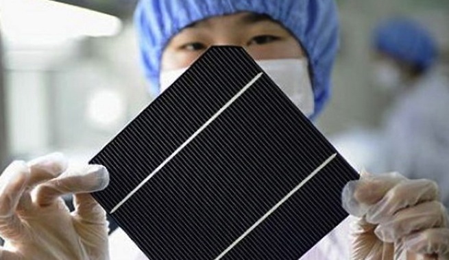 La UE impondrá un recargo del 47% a las importaciones de paneles solares chinos