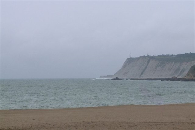 La bandera roja ondea en La Arena