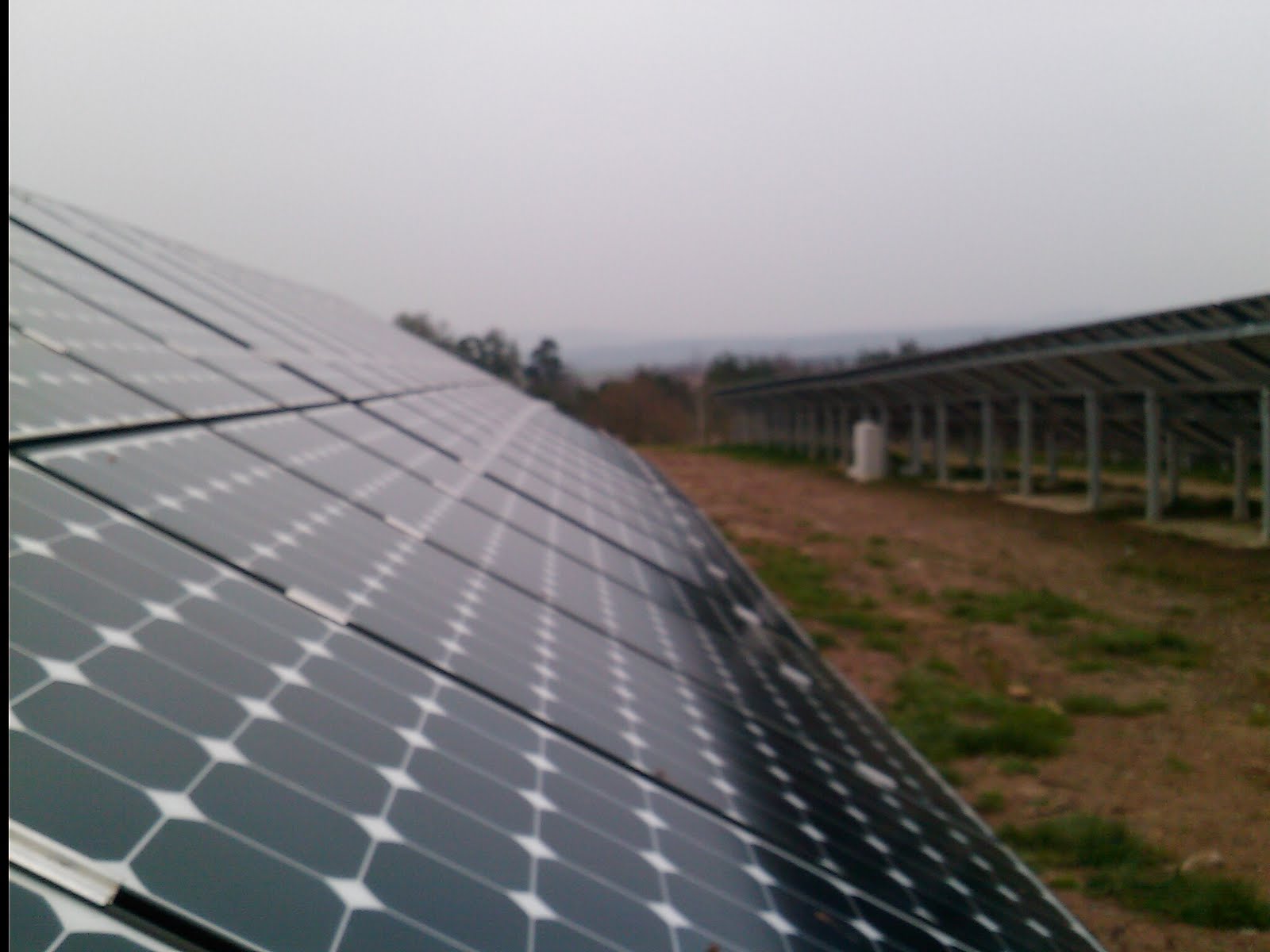 Industria plantea sin apoyo del sector suavizar el recorte de primas a fotovoltaicas de menos de 50 kW