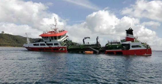 Chile: El hundimiento de una embarcación genera alerta por un posible desastre ambiental