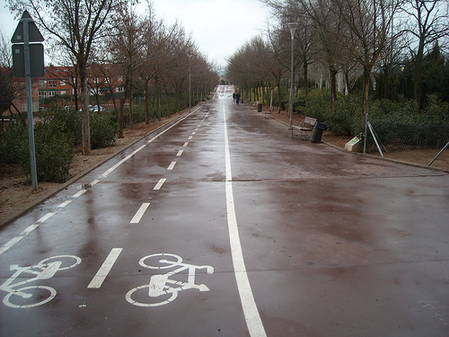 Medio Ambiente fomenta la movilidad sostenible en Sanlúcar de Barrameda con la construcción de un carril bici