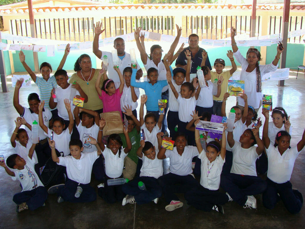 Niños de Tacarigua de la laguna celebraron día mundial de los humedales
