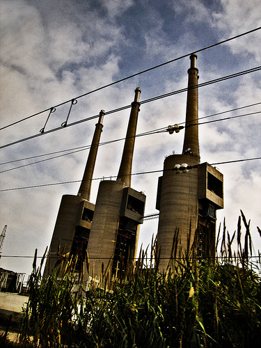 La mitad de los españoles dicen estar dispuestos a pagar más por una energía que contamine menos