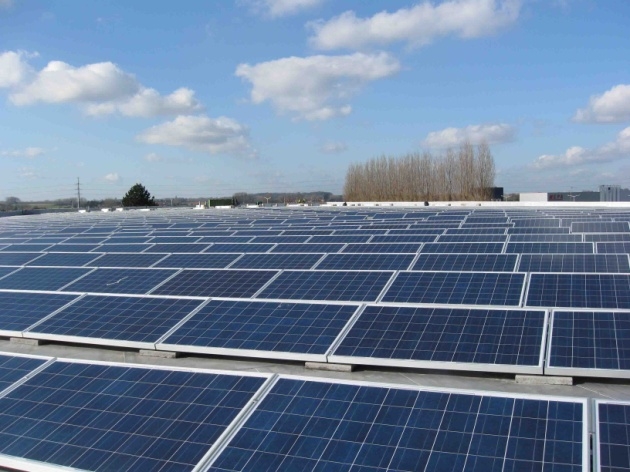 Enfinity firma un acuerdo con Endesa para ser su proveedor de equipamiento fotovoltaico