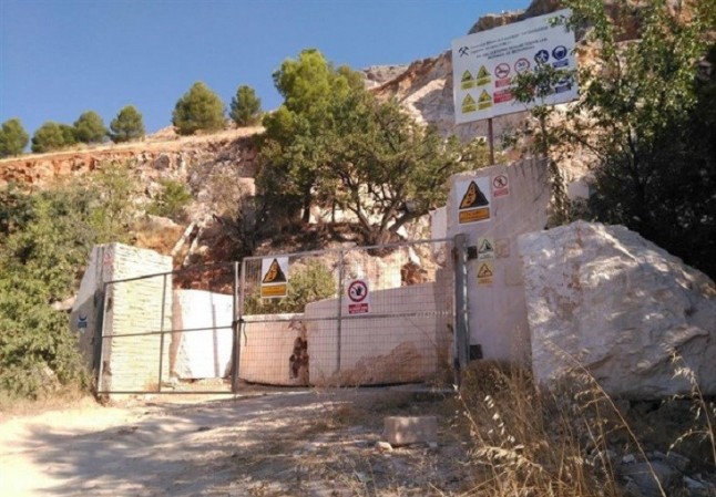 Fiscalía ve indicios de delito continuado contra el Medio Ambiente en la cantera Fuente de la Peña