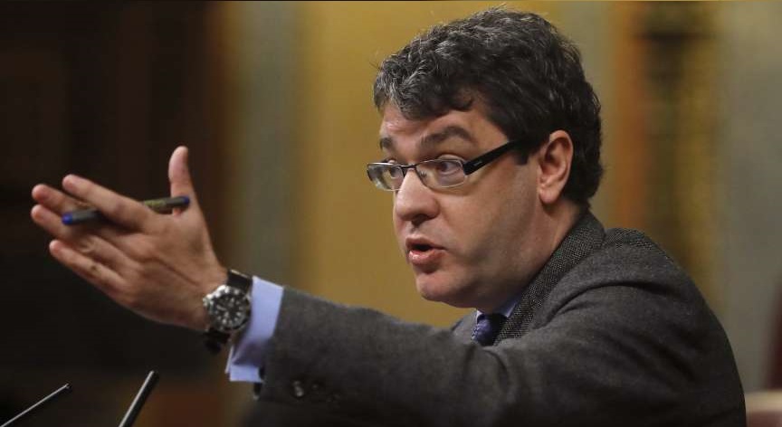 Nadal lamenta que PSOE y Ciudadanos no colaboren para impulsar una ley que ordene la política energética