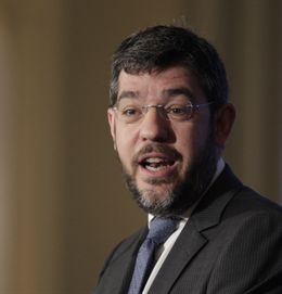 Álvaro Nadal parece ser que es un único contento con reforma energética…