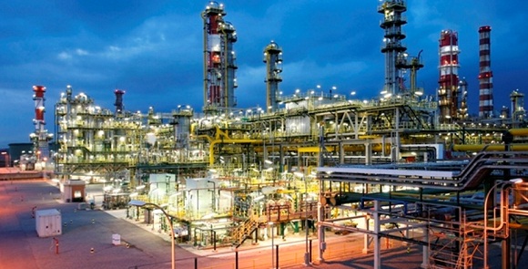 La industria química de Tarragona utilizó más de un 10% de agua reciclada en 2015