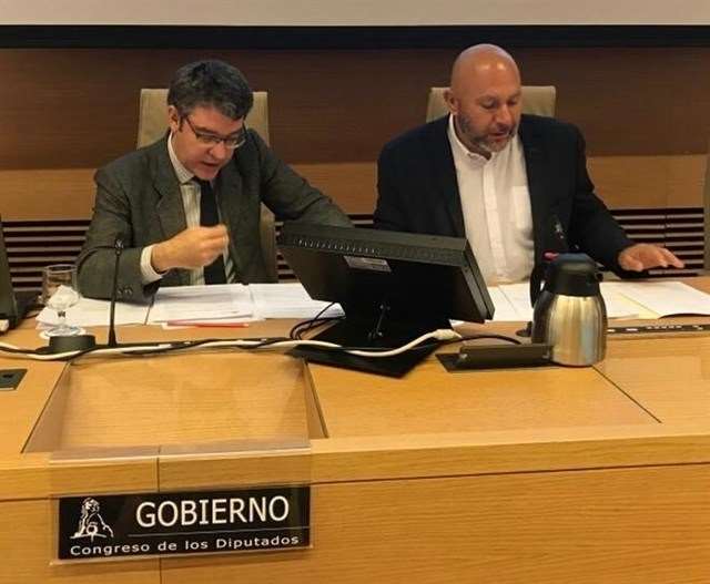 El Gobierno ‘adora’ las centrales nucleares