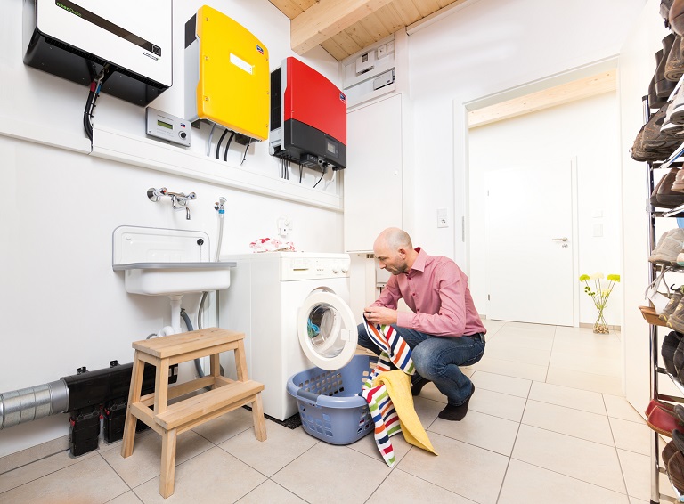 El Sunny Home Manager de SMA también controlará en el futuro los electrodomésticos de BSH Hausgeräte GmbH