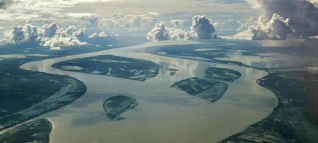 Cientos de presas hidroeléctricas amenazan el Amazonas