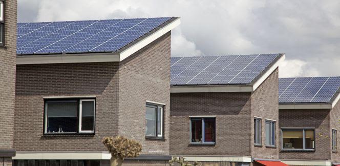 Caben más golpes al autoconsumo