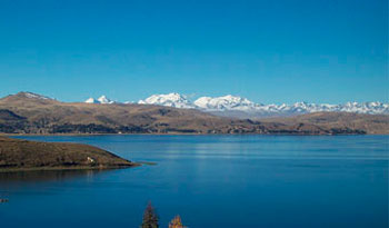 Nivel del lago Titicaca creció por las intensas lluvias de febrero