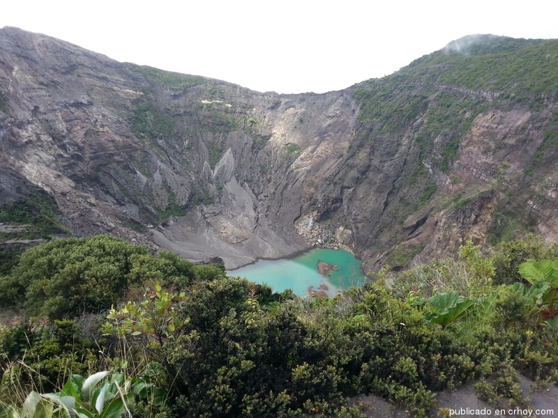 Costa Rica: Reaparece el lago verde del Irazú