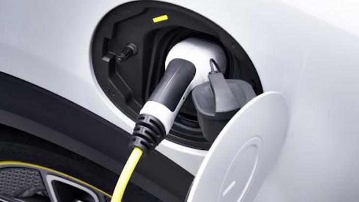 España confía en los eléctricos de Renault