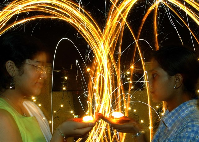 Nueva Delhi instalará purificadores de aire contra la contaminación durante el Festival de la Luz