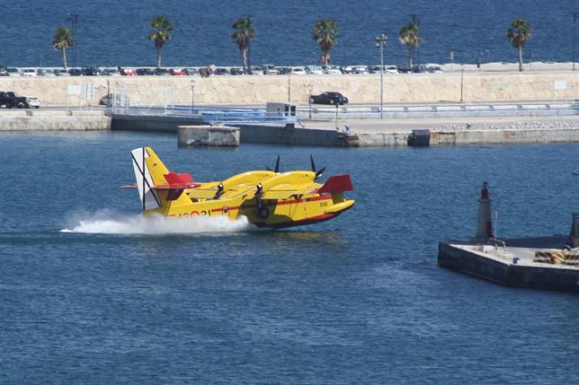 Activan el nivel 1 del Plan de Emergencias por el incendio forestal de los Montes de Málaga