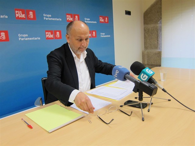 El PSdeG promueve un cambio legal para que sean las empresas las que paguen por contaminar