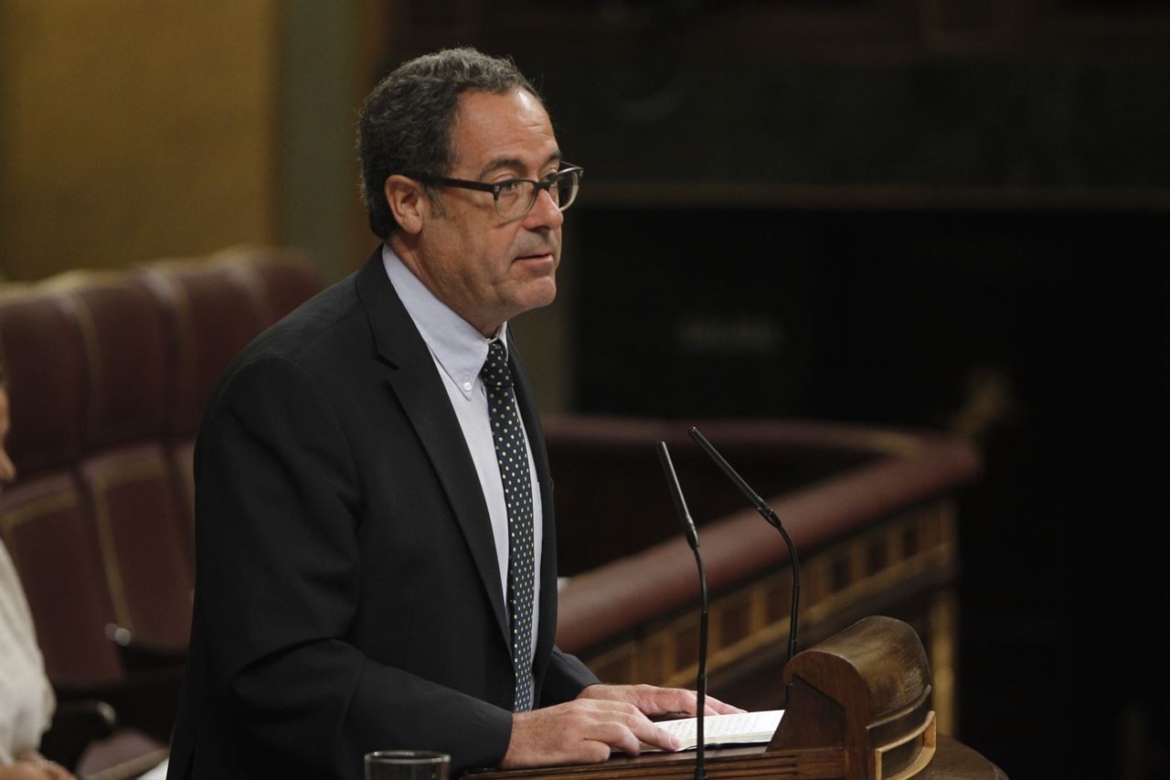 CDC pierde los papeles