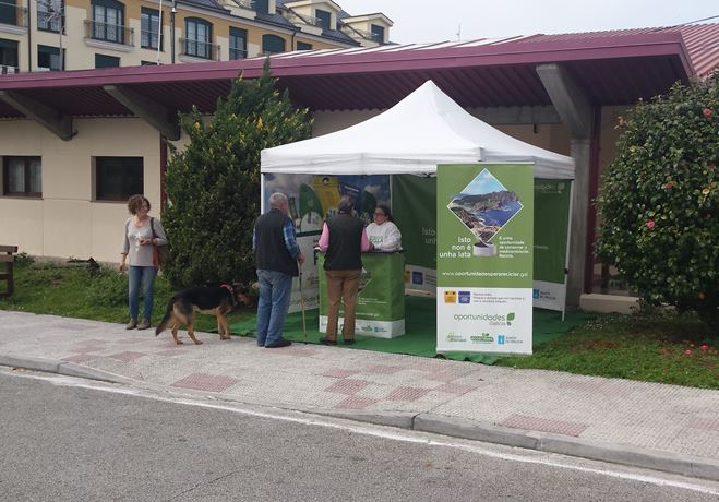 La carpa informativa del reciclaje