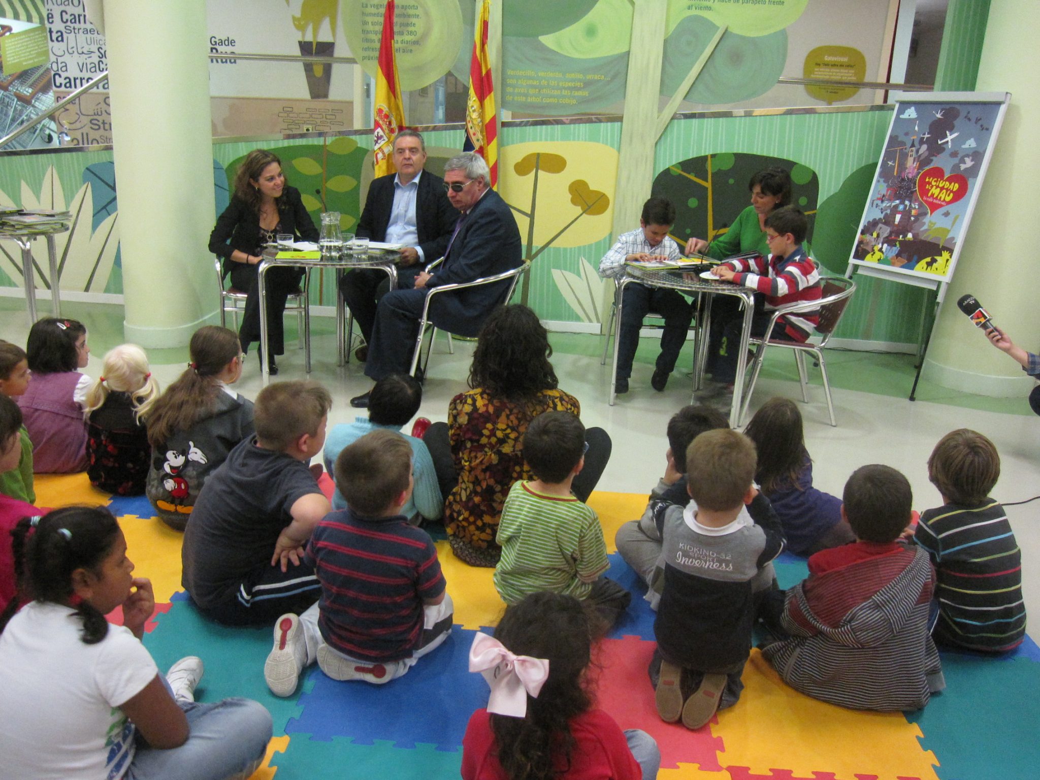 Libro de sensibilización ambiental para niños invidentes