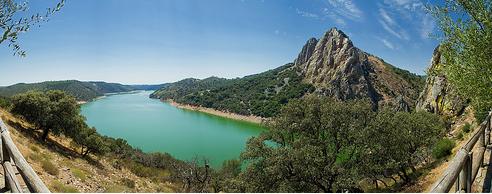 El MARM formaliza la compra de dos fincas en el Parque Nacional de Monfragüe y en el Parque Nacional de Picos de Europa