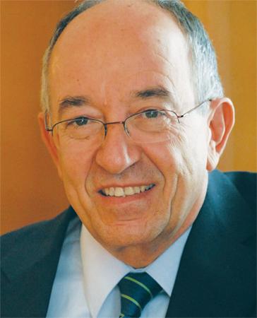 Fernández Ordóñez asegura que en regulación energética "no solo no se ha avanzado